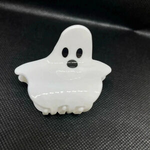 Halloween themed  ghost hair clip 👻